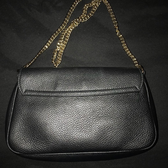 100 % Authentic Gucci cross body - Picture 5 of 5